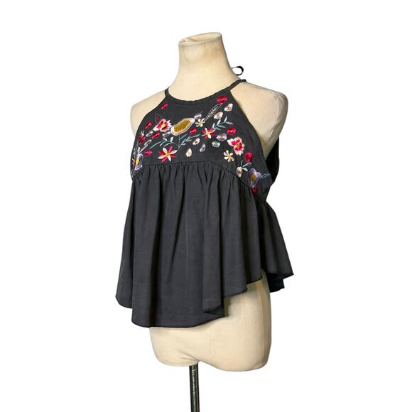 Shein charcoal Floral Embroidered Halter flowy top size Medium - Picture 10 of 13